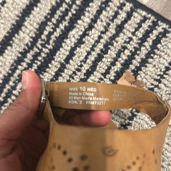 Sole sensibility perforated heeled sandal - Picture 5 of 5